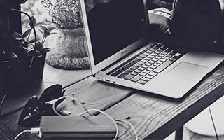 愿时空云纪，成为每一份思念的归宿